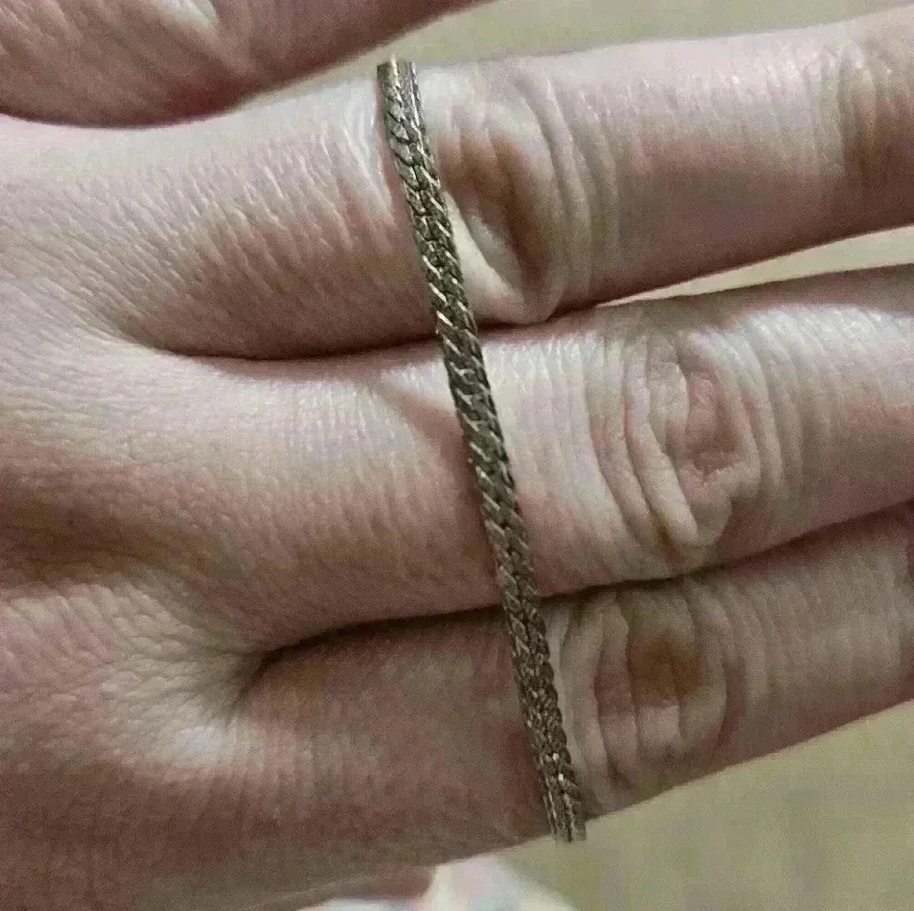 Silver Tone Bracelet Silver Tone Bracelet